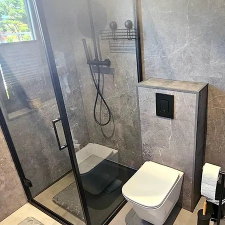 Fields - Na Dzikiej łące 2 *